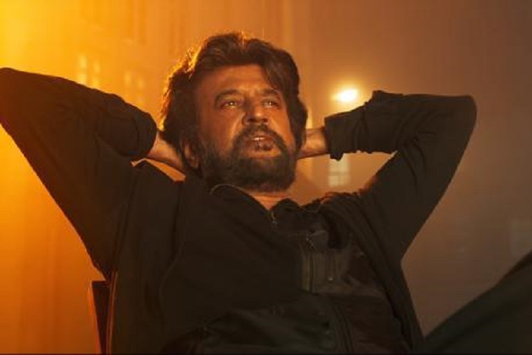 திரையரங்குகள் கிடைக்காமல் திணறும் ரஜினியின் பேட்ட...